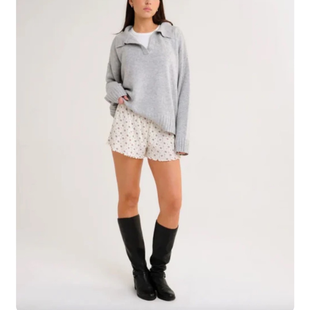NWT- Rumored Light Gray Knit Crew Sweater